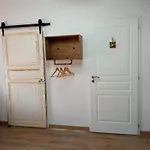 Le Tamaris Couette-café