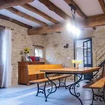 Couette-café Le Tamaris 3*