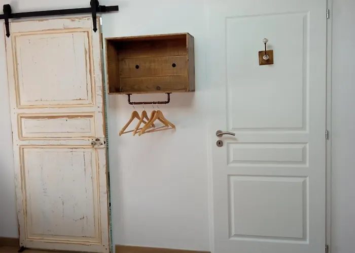 Le Tamaris Bed & Breakfast